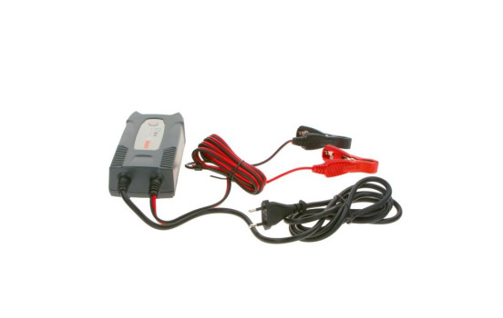 Bosch C1 - Chargeur de batterie intelligent et automatique - 12V / 3.5A, Image 5