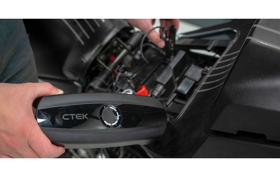 CTEK CS ONE Chargeur de batterie et chargeur d'entretien 12V, Image 6