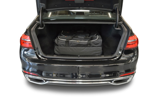 Resväska uppsättning BMW 7-serien + Li (G11-G12) 2015-4d