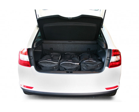Resväska uppsättning Skoda Rapid Spaceback (NH1) 2013-5d