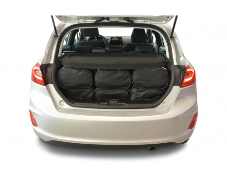 Resväskan ställde Ford Fiesta VII 2017-5d, bild 3
