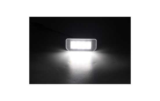 Set med färdig LED-nummerskyltsbelysning lämplig för Tesla Model 3 2017- & Model Y 2020- (High Outp DL TSN01 AutoStyle, bild 5