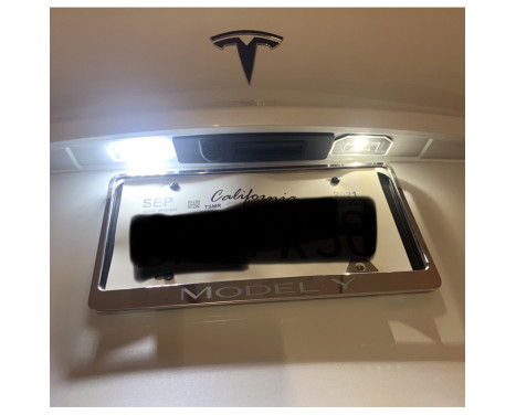 Set med färdig LED-nummerskyltsbelysning lämplig för Tesla Model 3 2017- & Model Y 2020- (High Outp DL TSN01 AutoStyle, bild 6