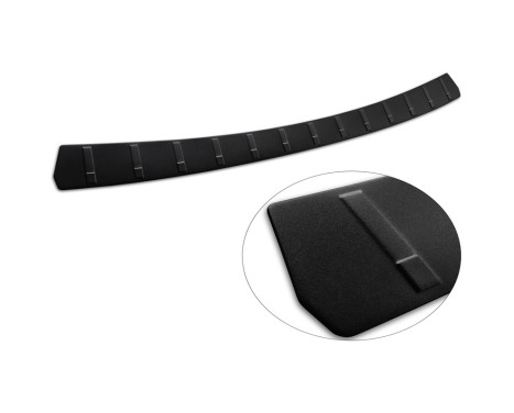 Avisa Matte Black Stainless Steel Rear Bumper Protector suitable for Dacia Bigster 2024- 'Ribs', Image 6