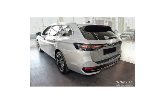 Black-Chrome Stainless Steel Rear Bumper Protector suitable for Volkswagen Passat Variant (CJ5) 2023 - 'Ribs', Image 5