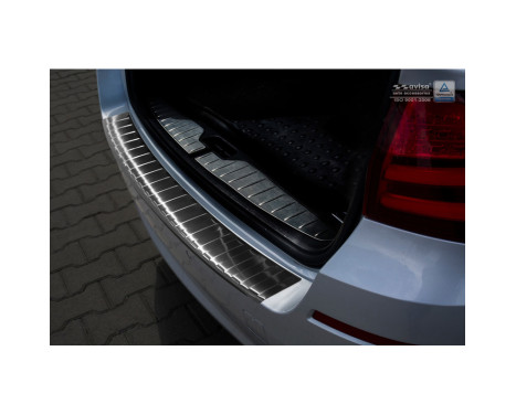 Black stainless steel bumper protector suitable for BMW 5-Series F11 Touring 2010- 'Ribs'