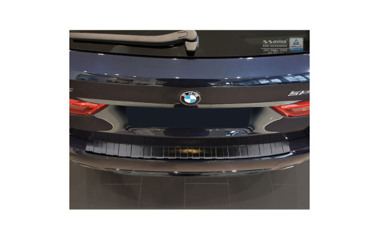 Black stainless steel bumper protector suitable for BMW 5-Series G31 Touring 2016- 'Ribs', Image 3