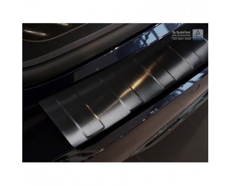 Black stainless steel bumper protector suitable for BMW 5-Series G31 Touring 2016- 'Ribs', Image 4