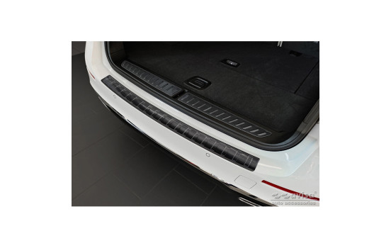 Black stainless steel bumper protector suitable for BMW 5-Series G31 Touring Facelift 2020- excl. M-Sport 'R, Image 4