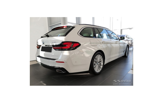 Black stainless steel bumper protector suitable for BMW 5-Series G31 Touring Facelift 2020- excl. M-Sport 'R, Image 5