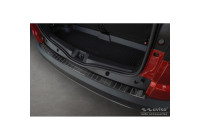 Black stainless steel bumper protector suitable for Dacia Jogger 2022- 'Ribs'