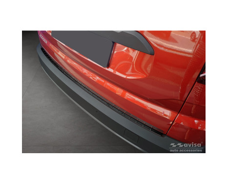 Black stainless steel bumper protector suitable for Dacia Jogger 2022- 'Ribs', Image 4