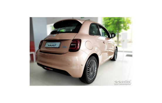Black stainless steel bumper protector suitable for Fiat 500e Berlina 3-door 2020- 'Ribs', Image 5