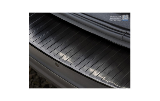 Black stainless steel bumper protector suitable for Ford Kuga II 2013- 'Ribs' - Large, Image 4
