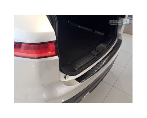 Black stainless steel bumper protector suitable for Jaguar F-Pace 2016- 'Ribs', Image 2