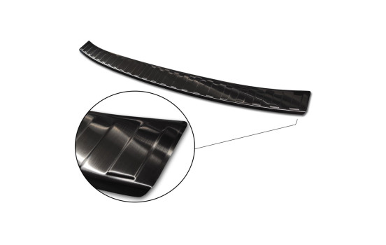 Black stainless steel bumper protector suitable for Jaguar F-Pace 2016- 'Ribs', Image 6