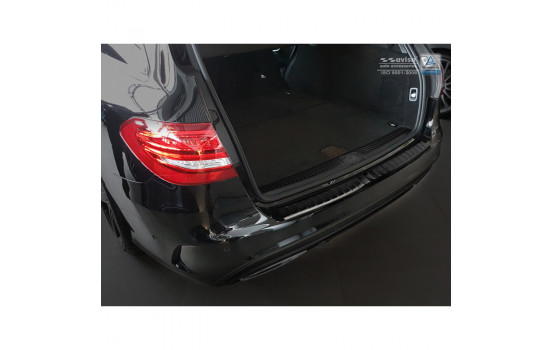 Black stainless steel bumper protector suitable for Mercedes C-Class W205 Kombi 2014- 'RIbs'