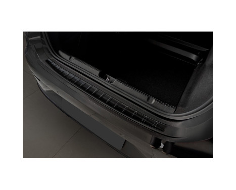 Black stainless steel bumper protector suitable for Mercedes EQE (V295) 2022- 'Ribs'