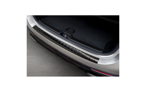 Black stainless steel bumper protector suitable for Mercedes GLC II (X254) 2022- 'Ribs', Image 3
