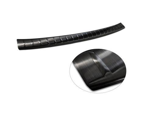 Black stainless steel bumper protector suitable for Mercedes GLC II (X254) 2022- 'Ribs', Image 6