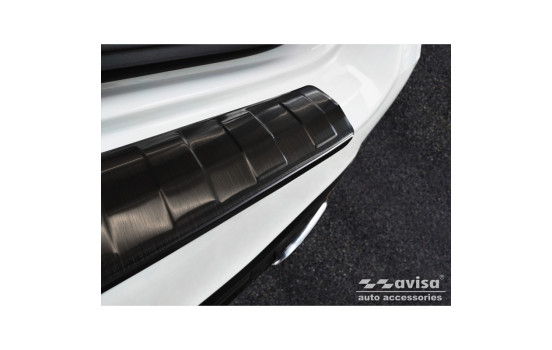 Black stainless steel bumper protector suitable for Mercedes GLS (X167) 2019- 'Ribs', Image 2