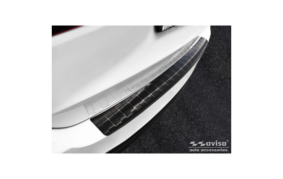Black stainless steel bumper protector suitable for Mercedes GLS (X167) 2019- 'Ribs', Image 3