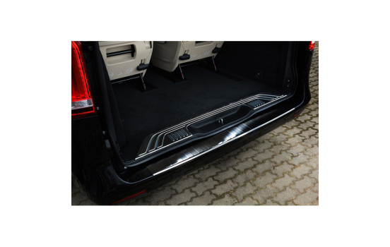 Black stainless steel bumper protector suitable for Mercedes Vito / V-Class 2014- 'Ribs'