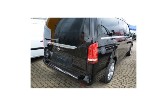 Black stainless steel bumper protector suitable for Mercedes Vito / V-Class 2014- 'Ribs', Image 3