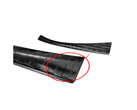 Black stainless steel bumper protector suitable for Mitsubishi ASX Facelift 2019- 'Ribs', Image 5