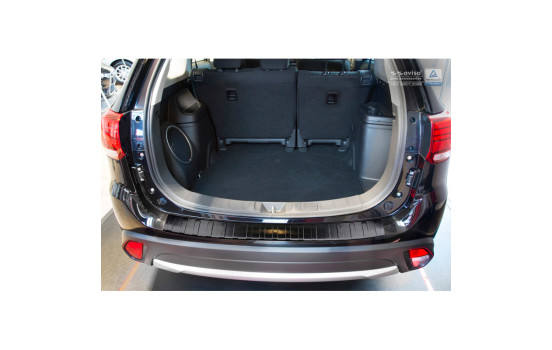 Black stainless steel bumper protector suitable for Mitsubishi Outlander III 2015- 'RIbs', Image 3
