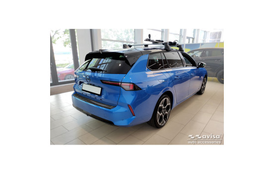 Black stainless steel bumper protector suitable for Opel Astra L Sportstourer 2022- 'Ribs', Image 5