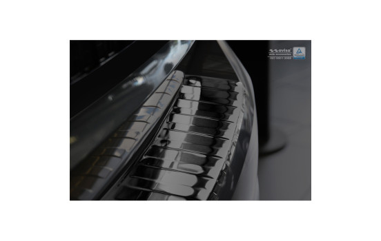 Black stainless steel bumper protector suitable for Opel Insignia B Sportstourer 2017- 'Ribs', Image 4