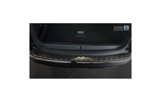 Black stainless steel bumper protector suitable for Peugeot 3008 II 2016- 'Ribs', Image 3