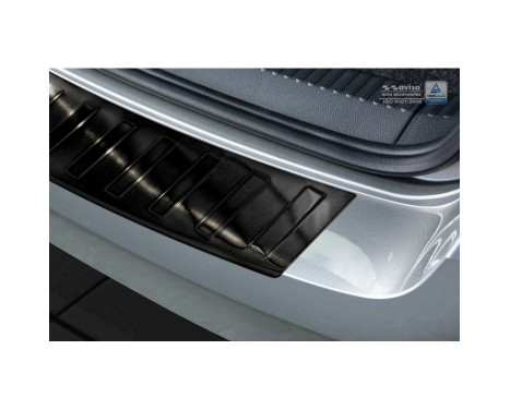 Black stainless steel bumper protector suitable for Skoda Fabia III Combi 2015- 'Ribs', Image 2