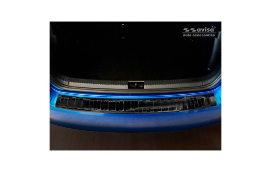 Black stainless steel bumper protector suitable for Skoda Fabia III HB 5-door Facelift 2018- 'Ribs', Image 3