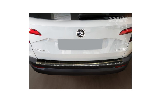 Black stainless steel bumper protector suitable for Skoda Karoq 2017- 'Ribs', Image 3