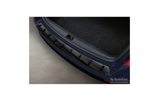 Black stainless steel bumper protector suitable for Skoda Octavia III Combi Facelift 2017-2020 'STRONG EDIT, Image 3