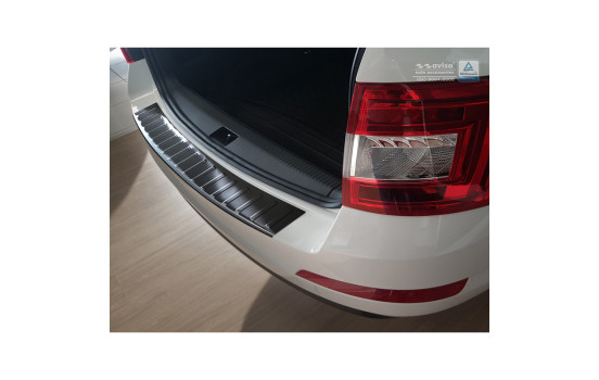 Black stainless steel bumper protector suitable for Skoda Octavia III Kombi 2013- 'Ribs'