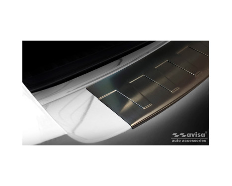 Black stainless steel bumper protector suitable for Skoda Octavia III Kombi RS 2013-2016 & FL 2017- 'Ribs', Image 3