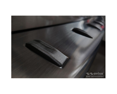 Black stainless steel bumper protector suitable for Subaru Forester (SK) 2018- 'STRONG EDITION', Image 5