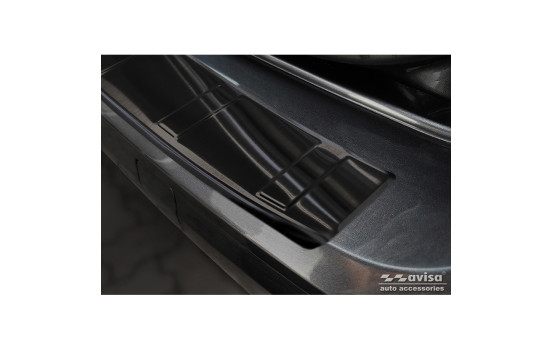 Black stainless steel bumper protector suitable for Volkswagen Caddy V 2020- 'Ribs', Image 3