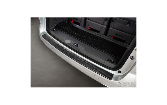 Black stainless steel bumper protector suitable for Volkswagen Multivan T7 2021- 'Ribs', Image 4