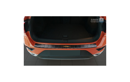 Black stainless steel bumper protector suitable for Volkswagen T-Roc 11/2017- 'Ribs', Image 4