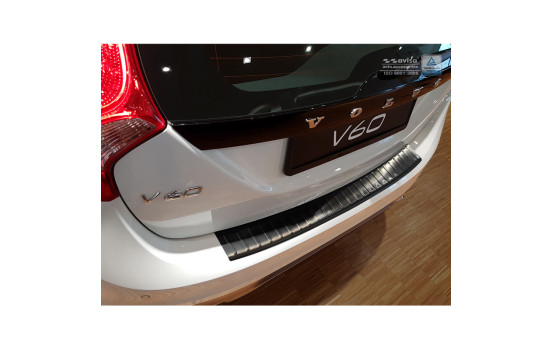 Black stainless steel bumper protector suitable for Volvo V60 2010- 'Ribs', Image 2