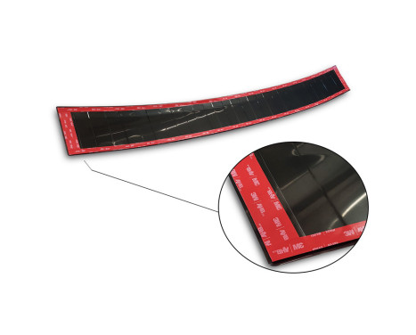 Black stainless steel bumper protector suitable for Volvo V70 Facelift 2013-2016 'Ribs', Image 5