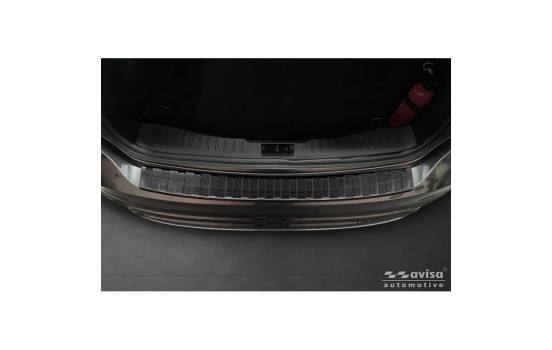 Black stainless steel rear bumper protector Ford Focus III HB Facelift 2014-2018 & Fiesta 2017-2023, Image 4