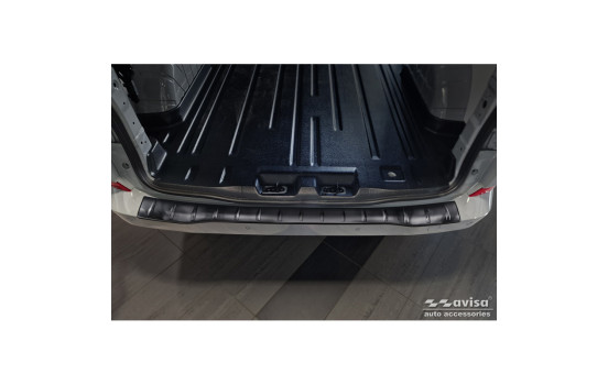 Black stainless steel rear bumper protector suitable for Ford Transit Custom 2023 - 'Ribs', Image 4