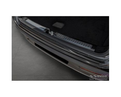 Black stainless steel rear bumper protector suitable for Mercedes EQC (N293) 2019- 'Ribs'