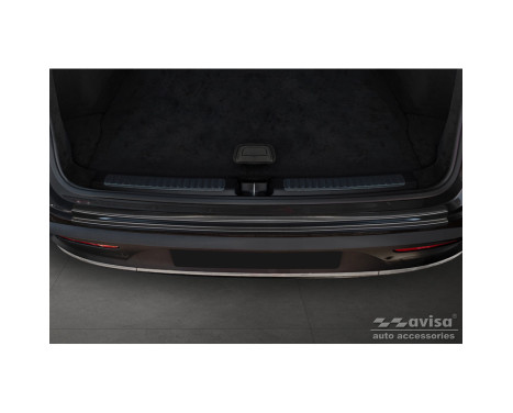 Black stainless steel rear bumper protector suitable for Mercedes EQC (N293) 2019- 'Ribs', Image 2