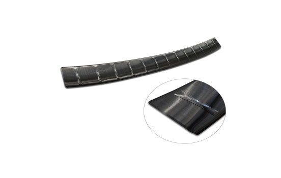 Black stainless steel rear bumper protector suitable for Skoda Superb IV Combi 2023- 'Ribs', Image 7
